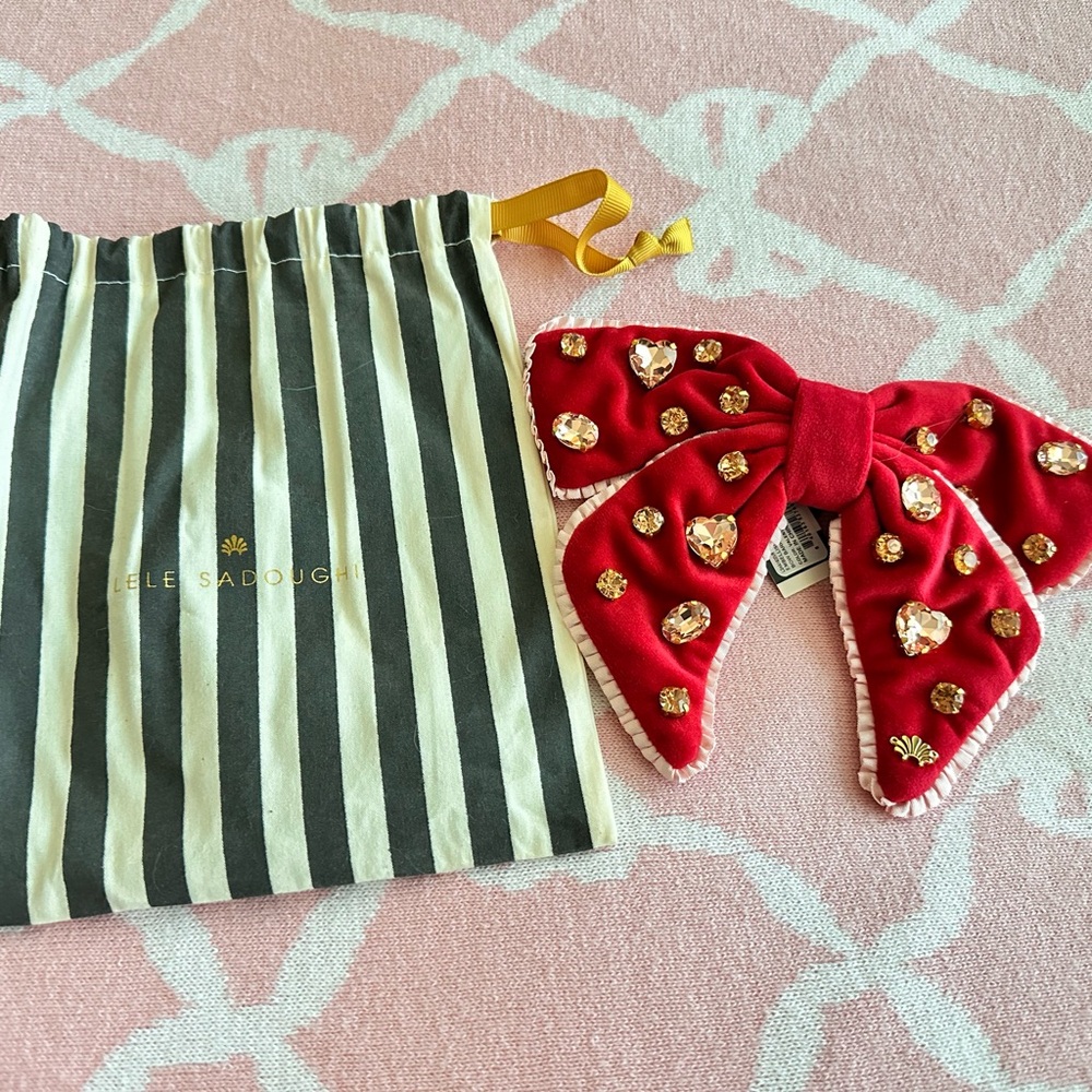 Lele Sadoughi Valentine’s Bow Hair Clip